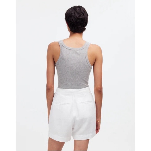 Madewell Clean Button-Tab High Rise 100% Linen Shorts in Eyelet White - Picture 4 of 12